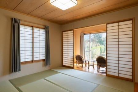 緑の景観が楽しめる和室